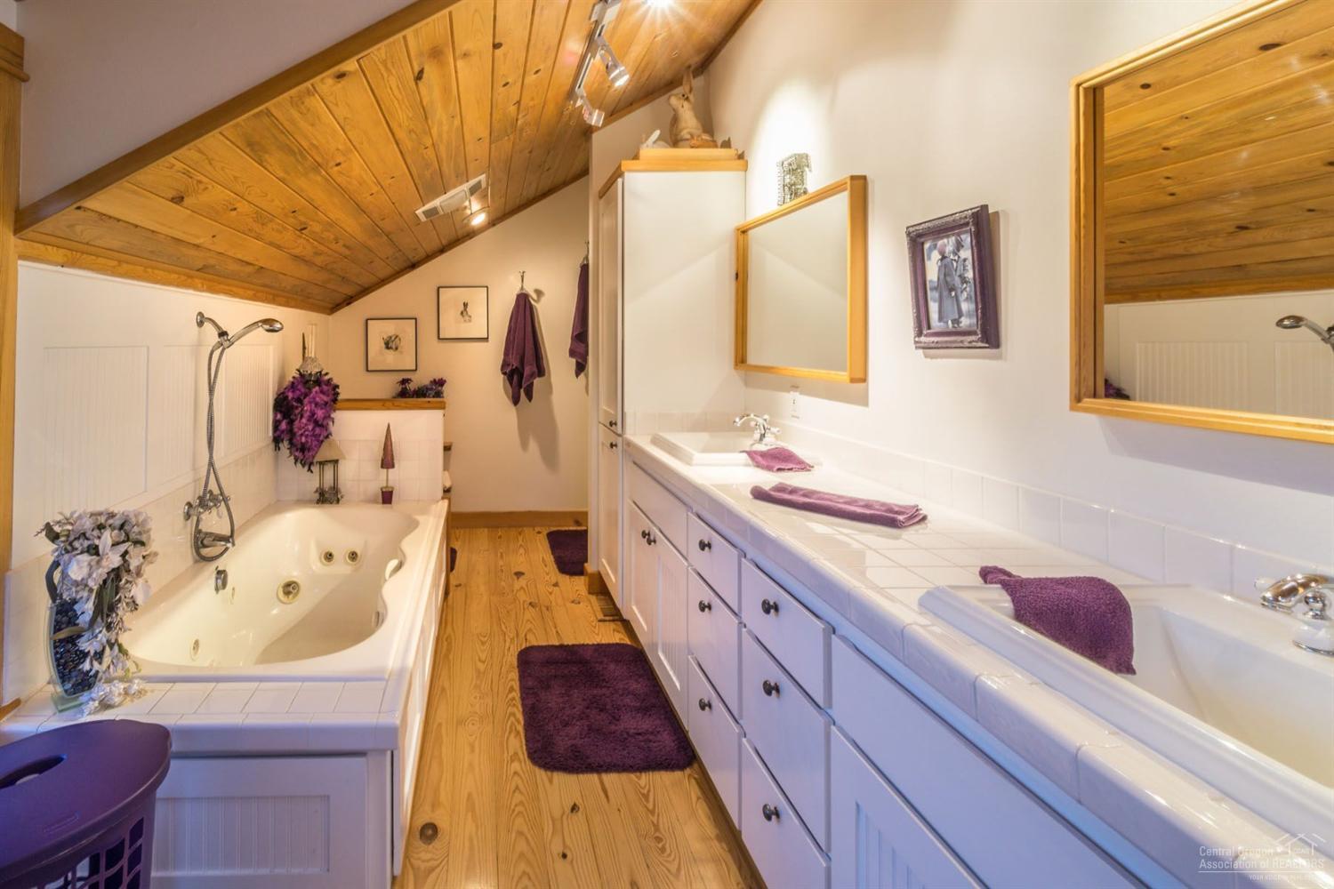 8969 Split Rail Road La Pine, OR 97739 - Photo 11 of 25 Additional Photo