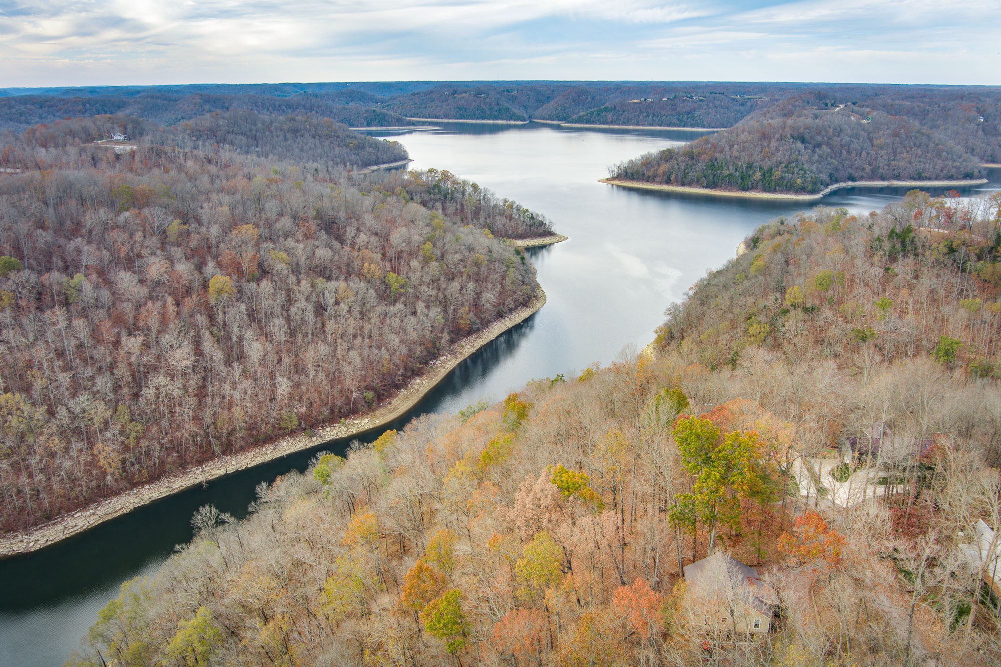 645 Rocky Top Road Sparta, TN 38583 - Photo 7 of 29 a view of a lake from a balcony