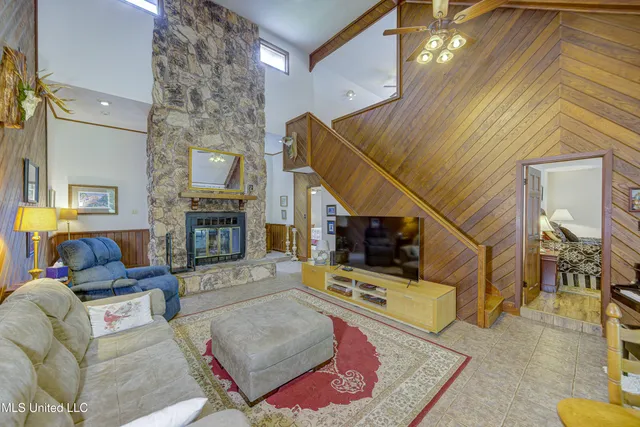 $349,950 | 135 Westwood Drive, Vicksburg, MS 39183