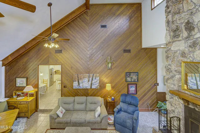 $349,950 | 135 Westwood Drive, Vicksburg, MS 39183