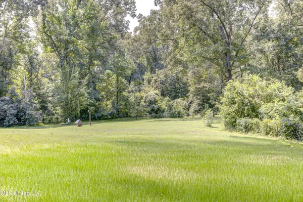 $349,950 | 135 Westwood Drive, Vicksburg, MS 39183