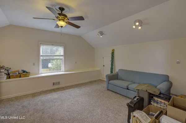 $349,950 | 135 Westwood Drive, Vicksburg, MS 39183