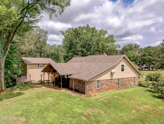 $349,950 | 135 Westwood Drive, Vicksburg, MS 39183