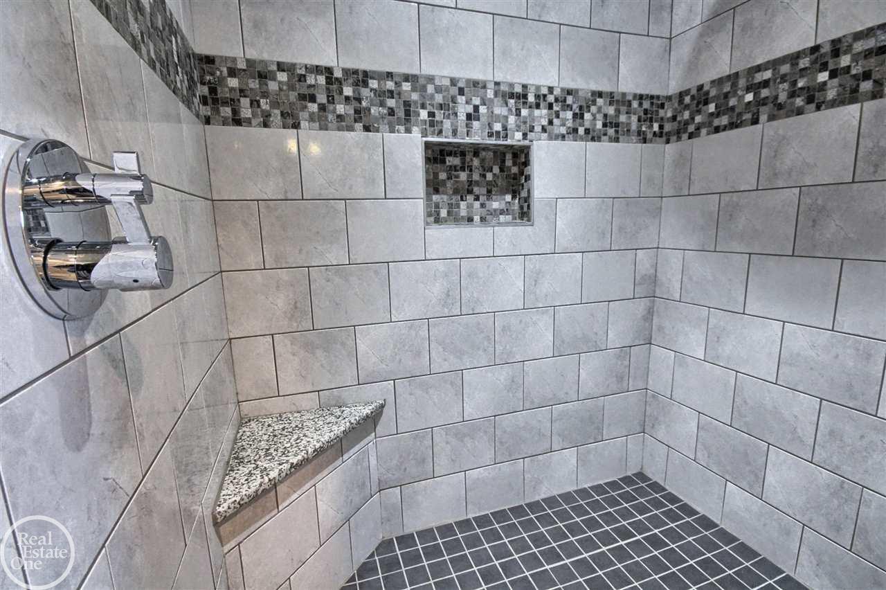 1045 Harvard Road Grosse Pointe Park, MI 48230 - Photo 17 of 29