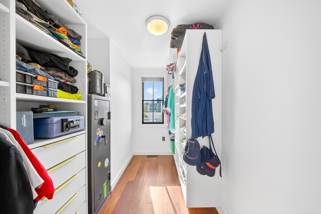 12 Fernwood Road Billerica, MA 01821 - Photo 22 of 40