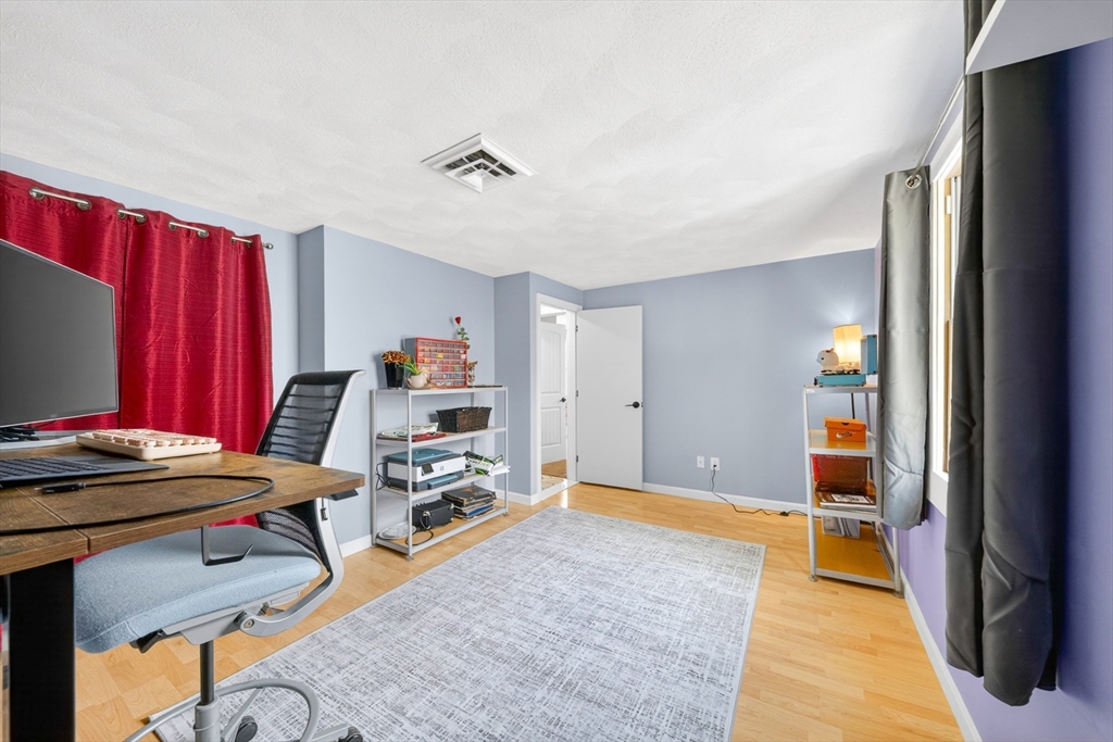 12 Fernwood Road Billerica, MA 01821 - Photo 23 of 40