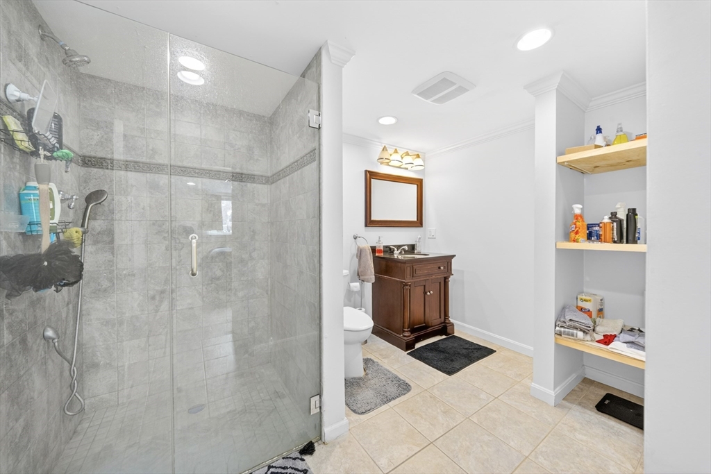 12 Fernwood Road Billerica, MA 01821 - Photo 35 of 40