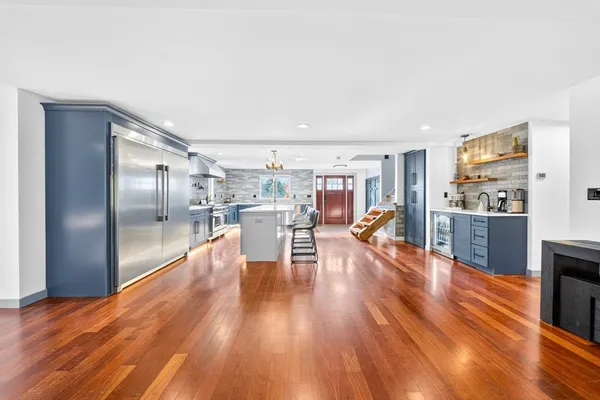 $1,049,900 | 12 Fernwood Road, Billerica, MA 01821