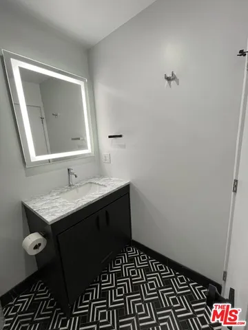 $2,150 | 9504 Gothic Avenue, North Hills, CA 91343