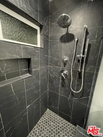 $2,150 | 9504 Gothic Avenue, North Hills, CA 91343