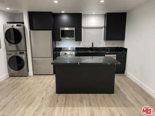 $2,150 | 9504 Gothic Avenue, North Hills, CA 91343