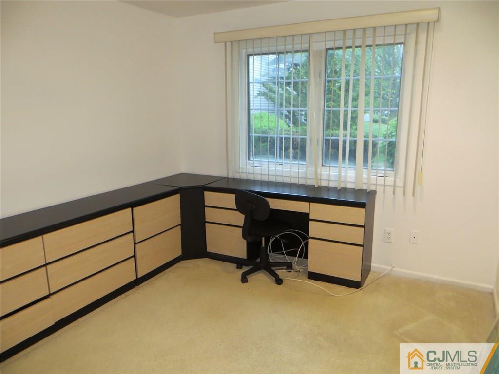 72 Winthrop Road Monroe Township, NJ 08831 - Photo 10 of 17 Gallery Image 10