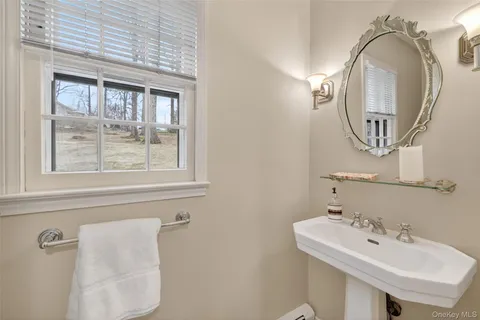 $899,900 | 541 Giordano Drive, Yorktown Heights, NY 10598