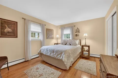 $899,900 | 541 Giordano Drive, Yorktown Heights, NY 10598