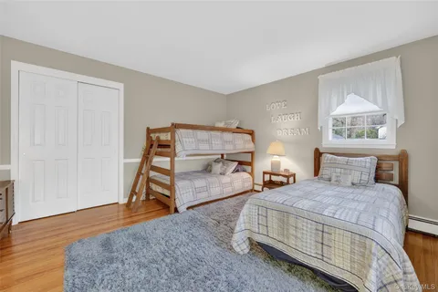 $899,900 | 541 Giordano Drive, Yorktown Heights, NY 10598