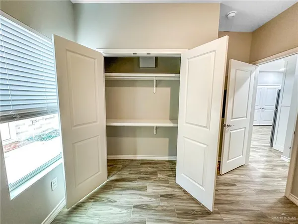 $900 | 2813 East Israel Avenue, Unit 1, Alton, TX 78573