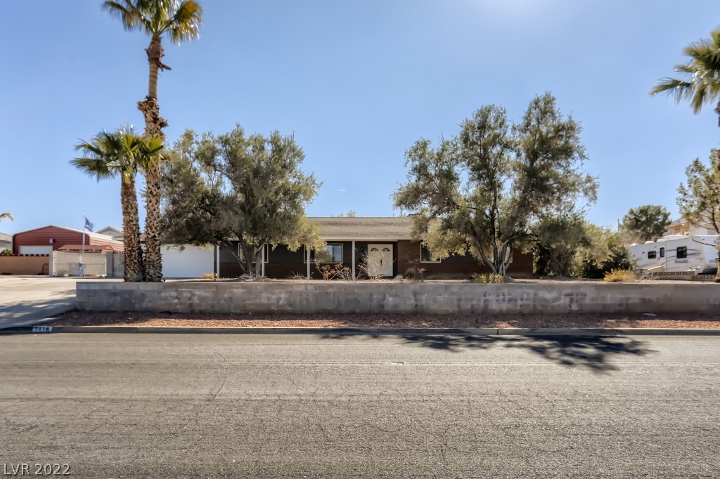 141 West Rochell Drive Henderson, NV 89015 - Photo 3 of 28 Gallery Image 3
