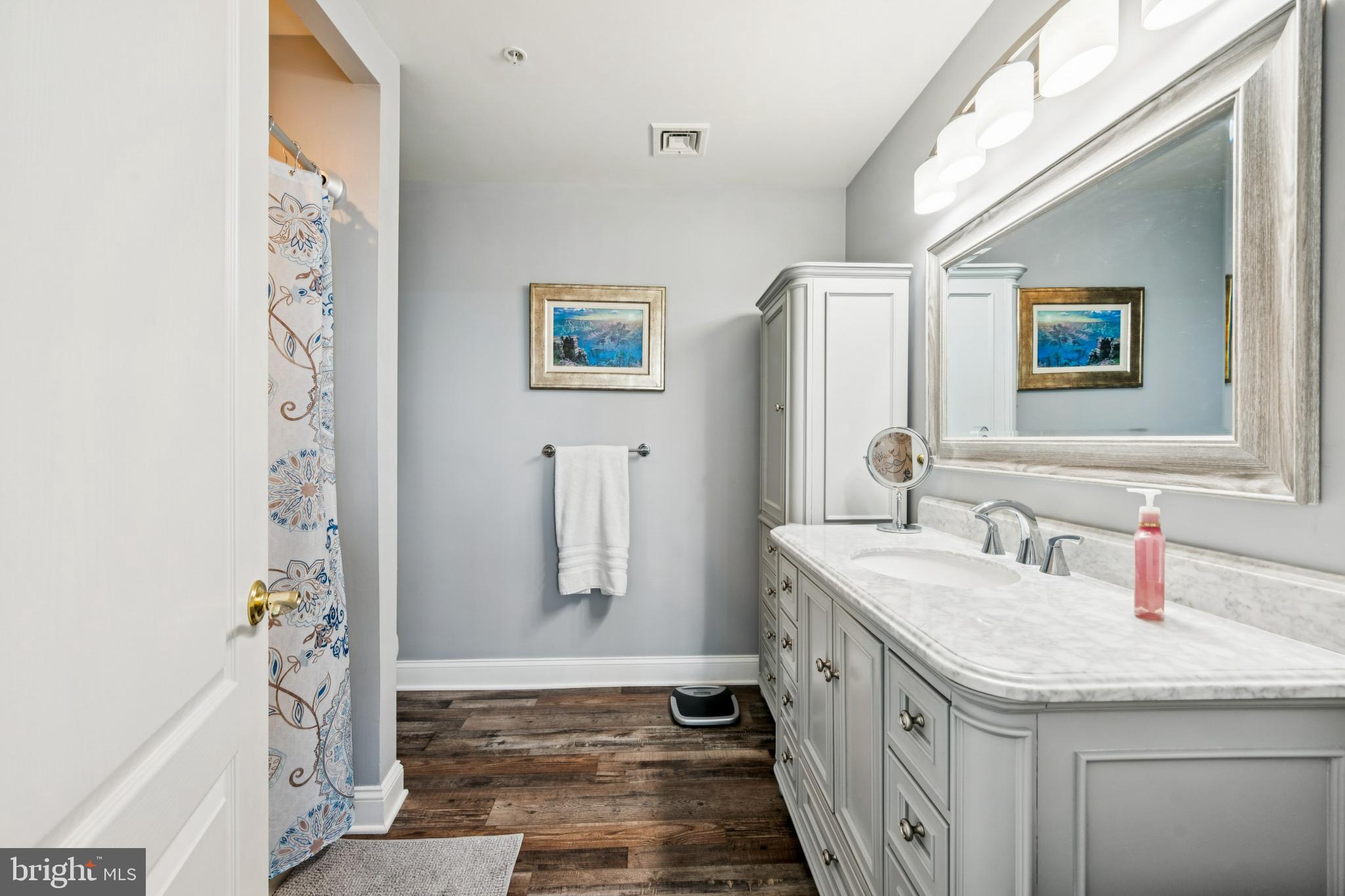 100 Aura Road, Unit 410 Clayton, NJ 08312 - Photo 18 of 25 Elegant bathroom with modern finishes.