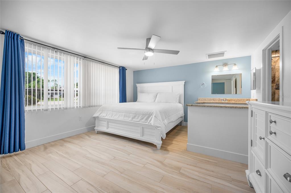 2111 Heasley Road Englewood, FL 34223 - Photo 7 of 63 Gallery Image 7
