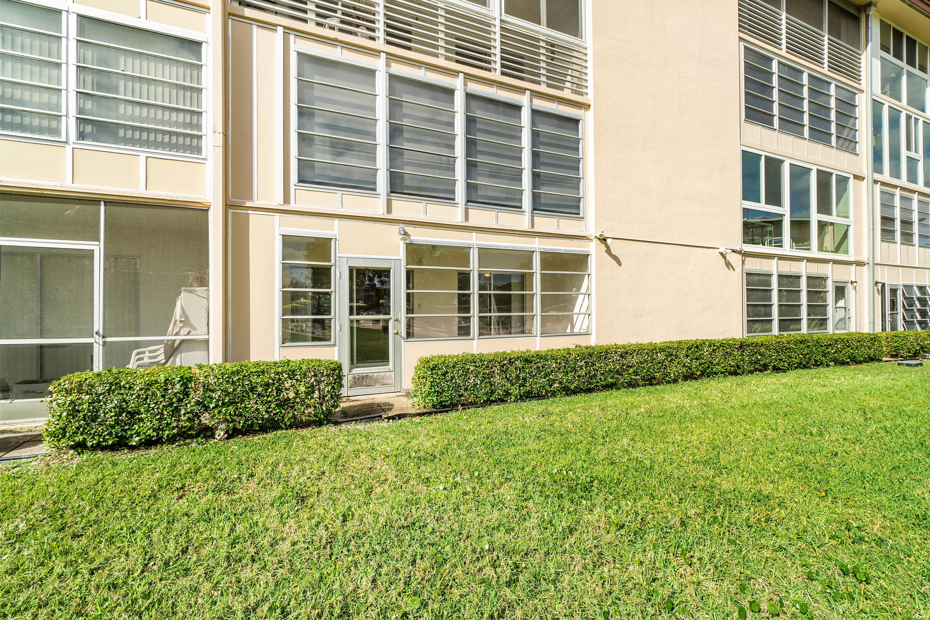 1804 Eleuthera Point, Unit E1 Coconut Creek, FL 33066 - Photo 36 of 49 1804 Eleuthera E1_16