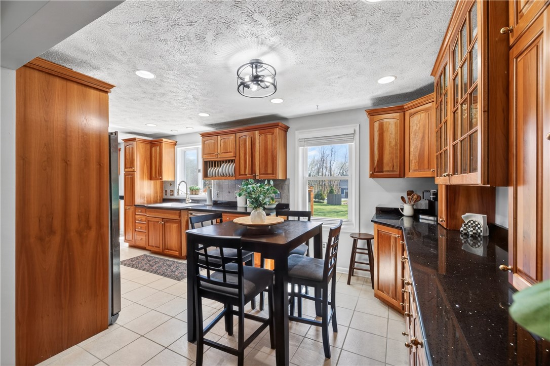 725 Macedon Center Road Perinton, NY 14450 - Photo 9 of 42