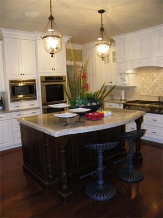 39 Temple Road Wellesley, MA 02482 - Photo 6 of 30