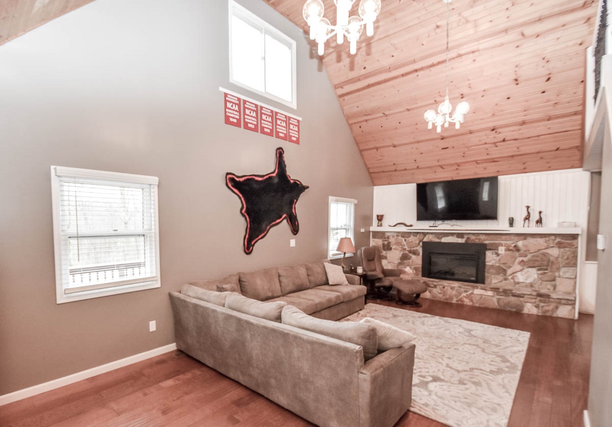 6926 North Maple Grove Road Bloomington, IN 47404 - Photo 5 of 33