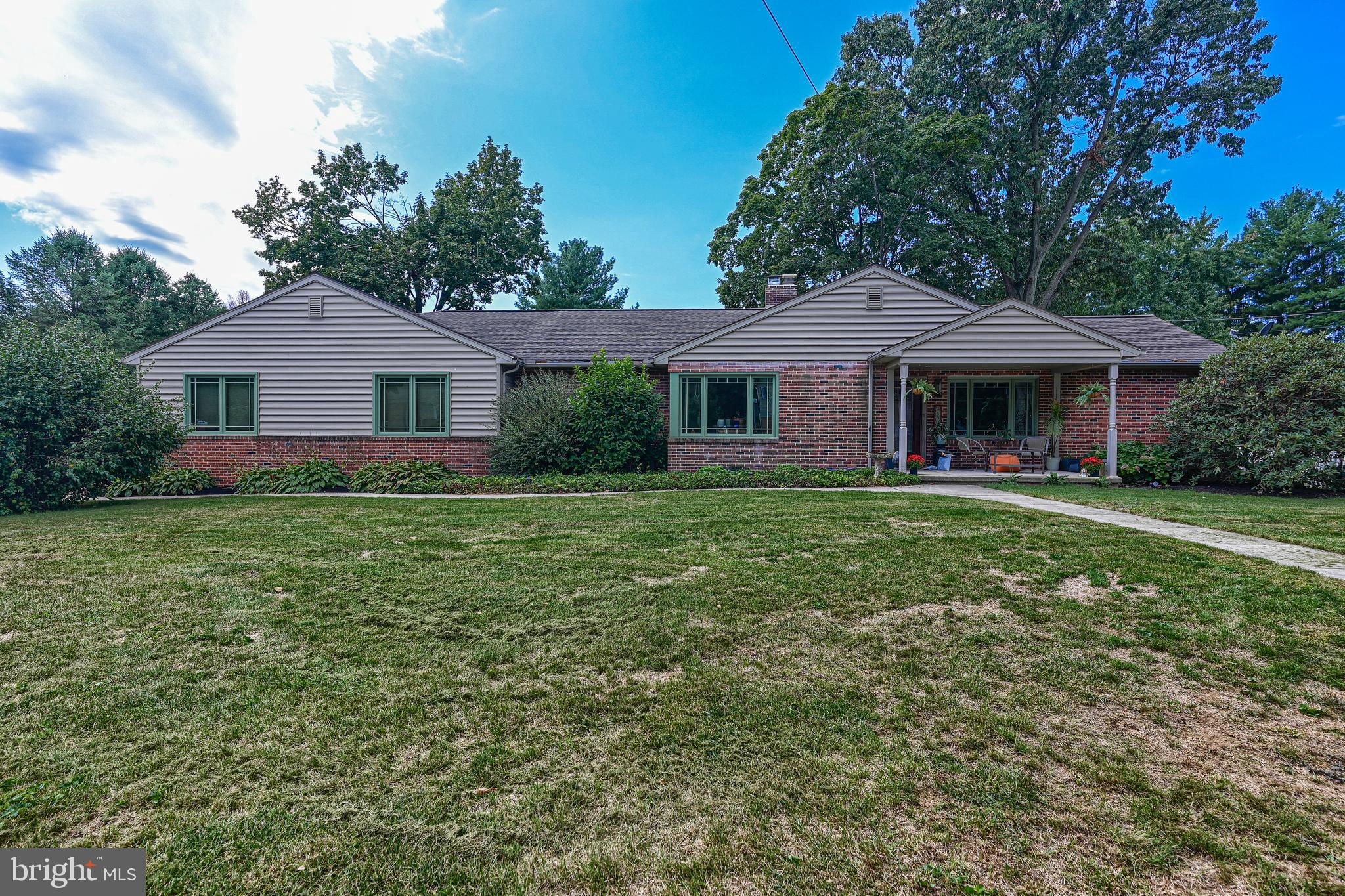 850 Locust Grove Road York, PA 17402 - Photo 1 of 43 Gallery Image 1