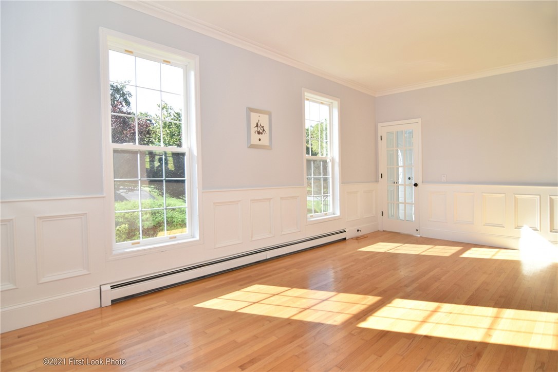 3 Freeborn Road Bristol, RI 02809 - Photo 9 of 33