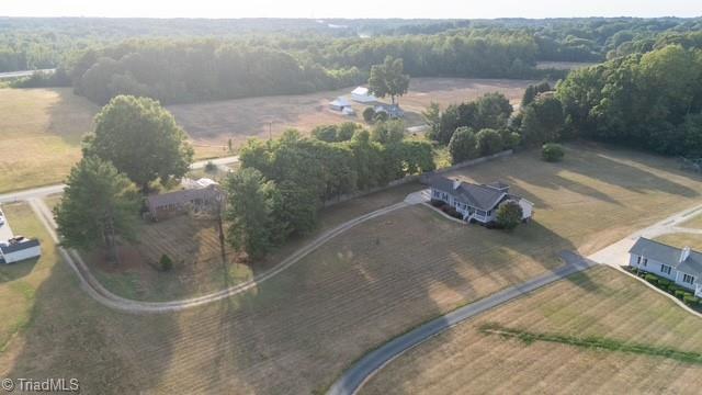 1504 Rankin Mill Road Greensboro, NC 27405 - Photo 8 of 44
