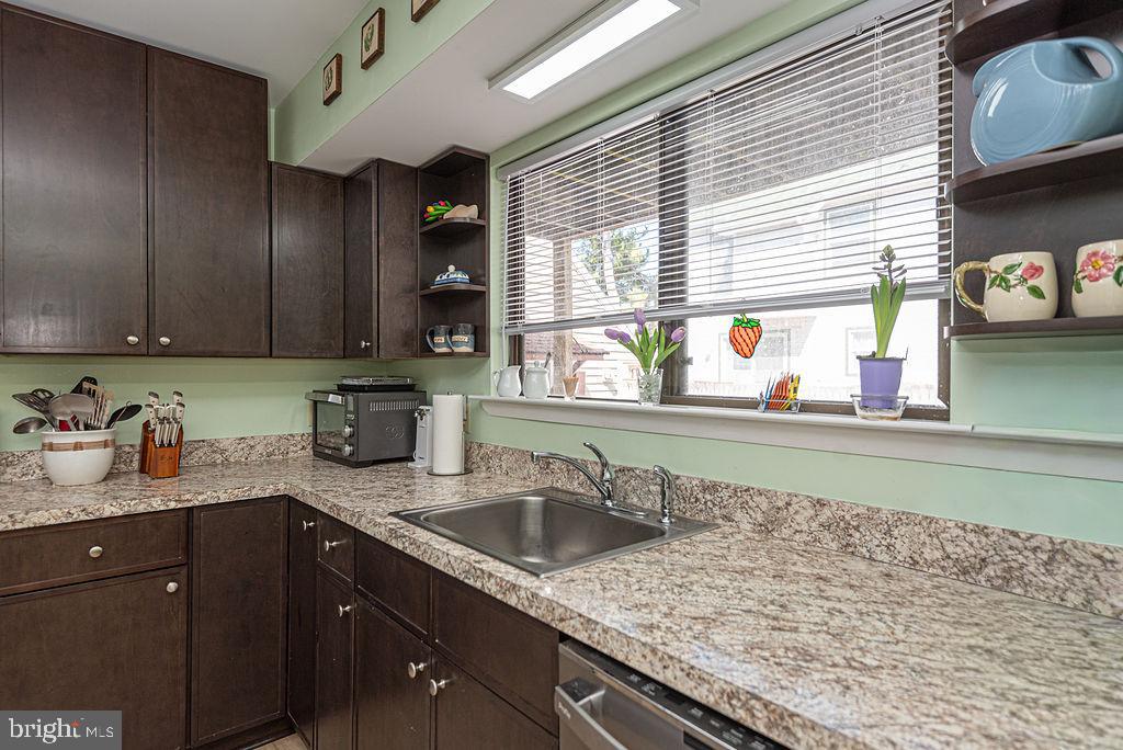 148 Jamestown Road Ocean City, MD 21842 - Photo 7 of 39