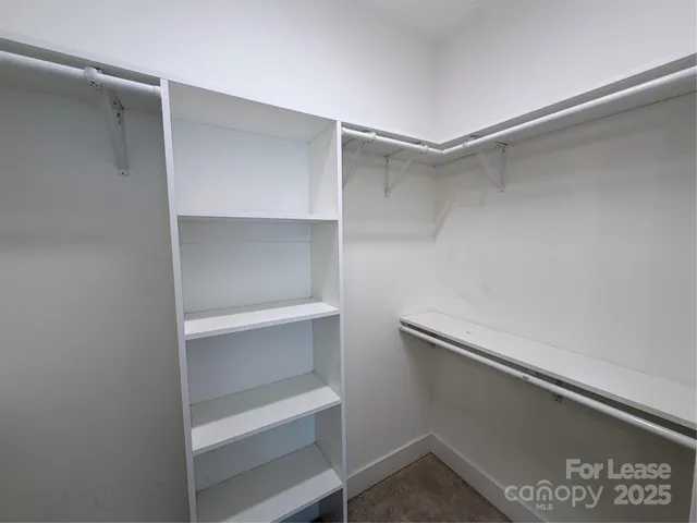 $3,000 | 2009 Hamorton Place, Charlotte, NC 28205