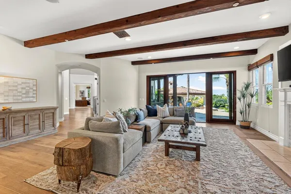 $5,650,000 | 3472 Calle Margarita, Encinitas, CA 92024