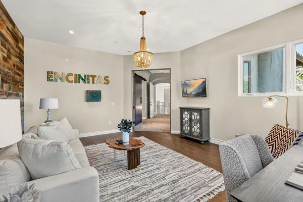 $5,650,000 | 3472 Calle Margarita, Encinitas, CA 92024