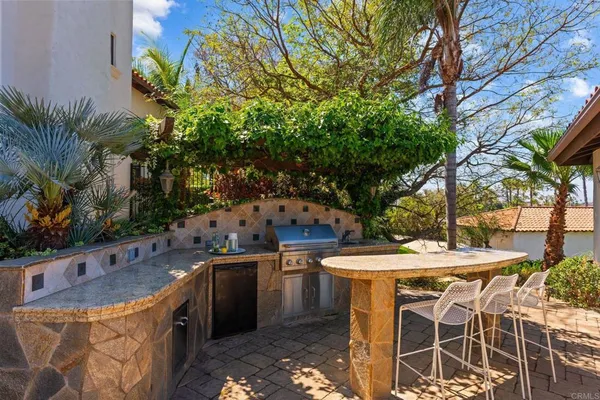 $5,650,000 | 3472 Calle Margarita, Encinitas, CA 92024