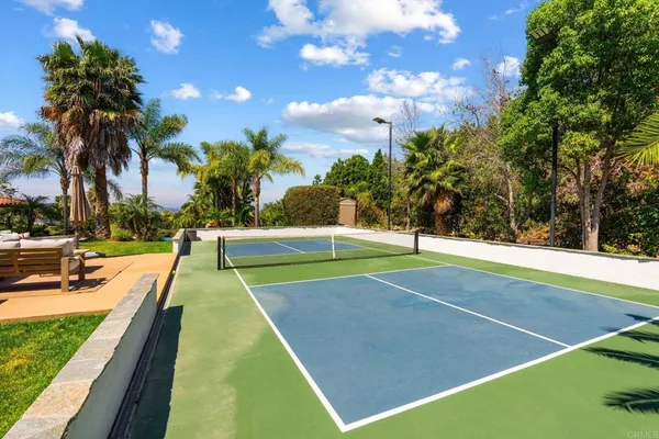 $5,650,000 | 3472 Calle Margarita, Encinitas, CA 92024