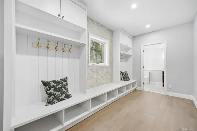 $2,390,000 | 2 Wynmor Road, Scarsdale, NY 10583