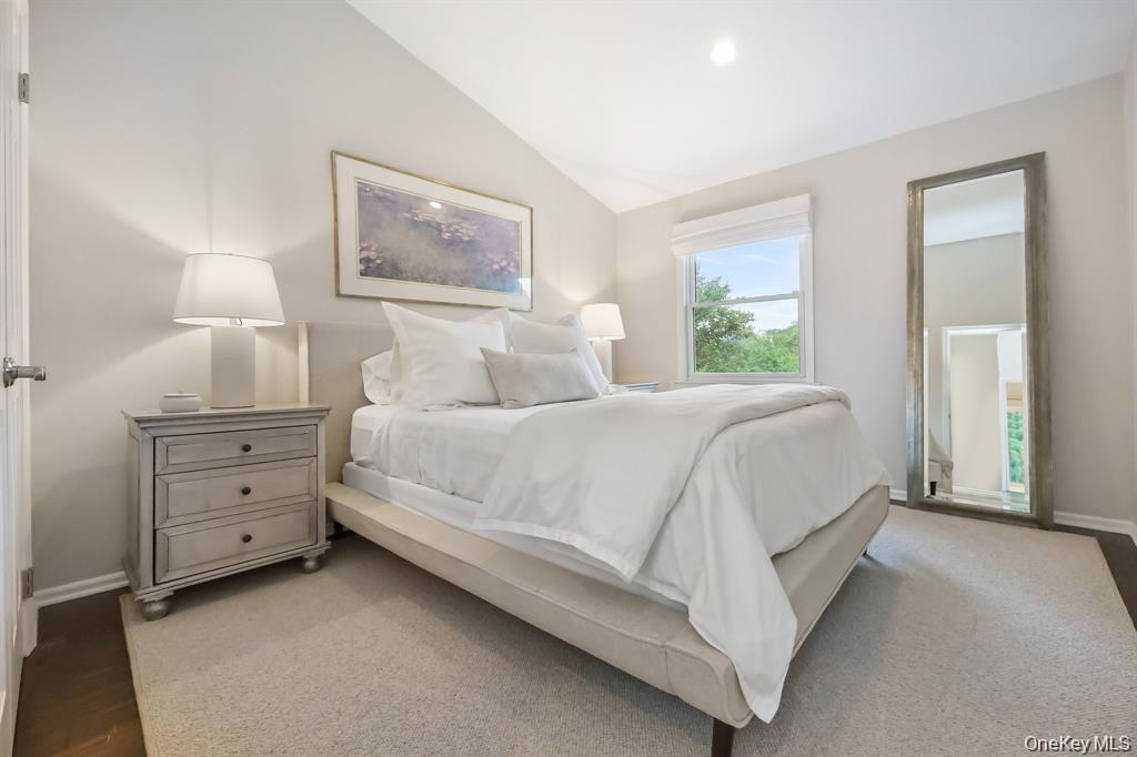 1054 Boston Post Road Rye, NY 10580 - Photo 13 of 22