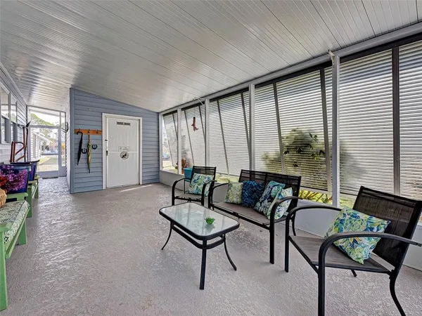 $225,000 | 252 Sun Air Circle, Osprey, FL 34229