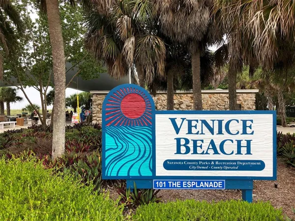 $225,000 | 252 Sun Air Circle, Osprey, FL 34229