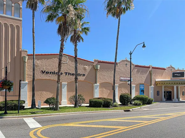 $225,000 | 252 Sun Air Circle, Osprey, FL 34229