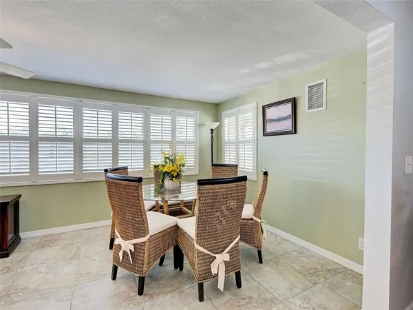 $225,000 | 252 Sun Air Circle, Osprey, FL 34229