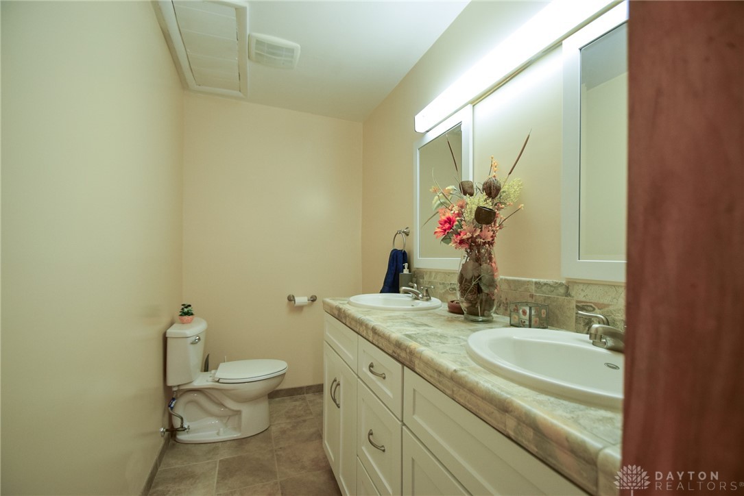 9140 Adams Road Dayton, OH 45424 - Photo 46 of 62 Gallery Image 46