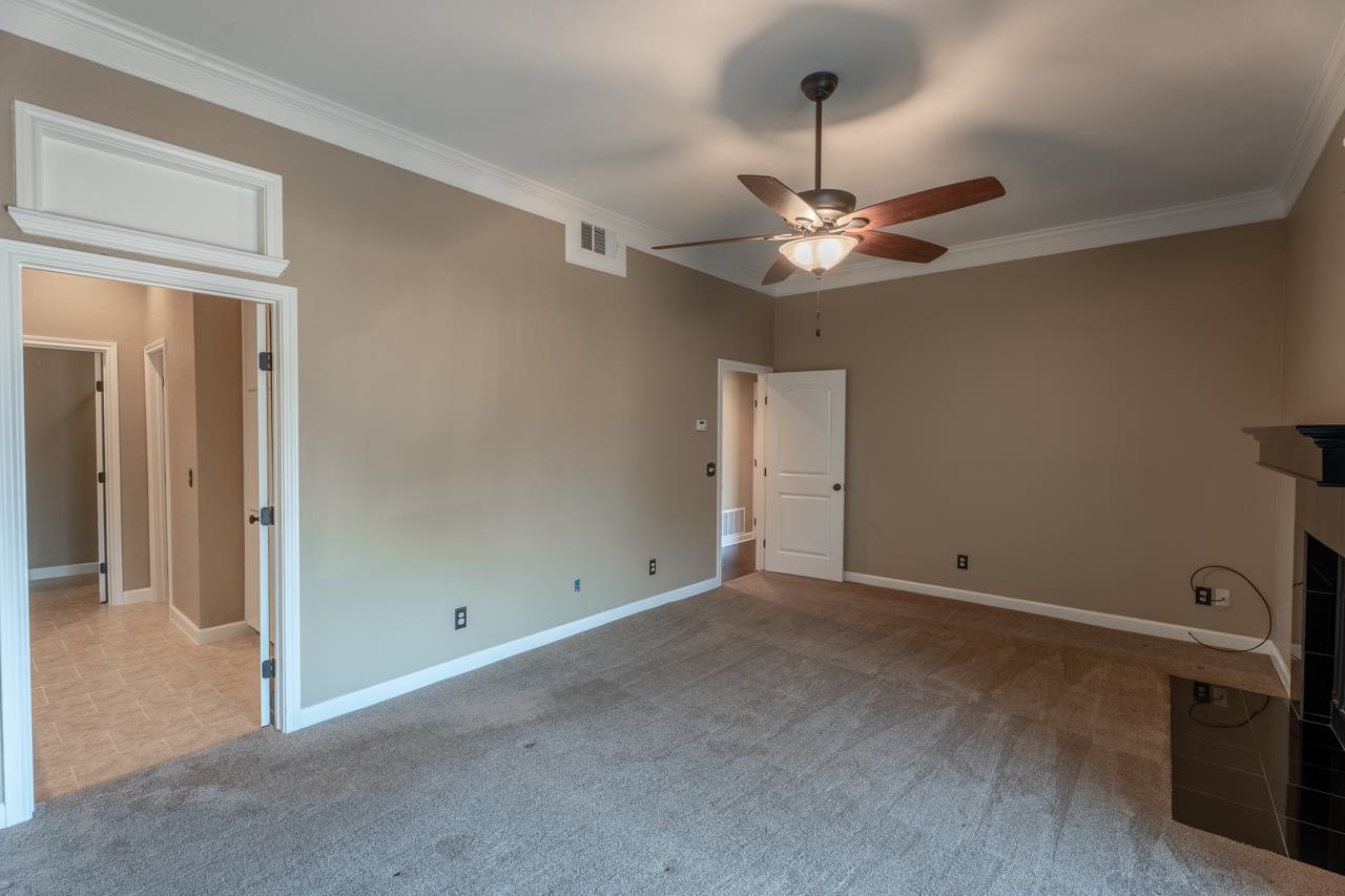 401 Hi There, Unit C Horseshoe Bay, TX 78657 - Photo 10 of 18 a view of an empty room