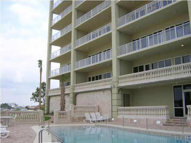 13928 River Road, Unit 1001 Pensacola, FL 32507 - Photo 3 of 15 Sailmaker's Place zero-entry swimming pool