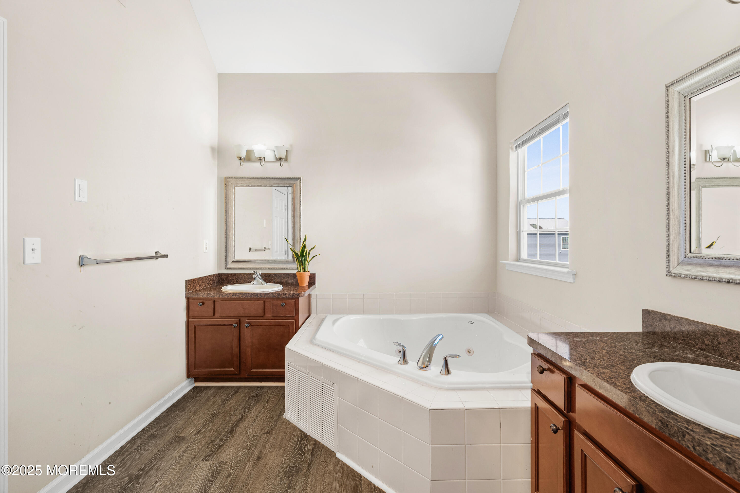 17 Heather Way Barnegat, NJ 08005 - Photo 34 of 50 30