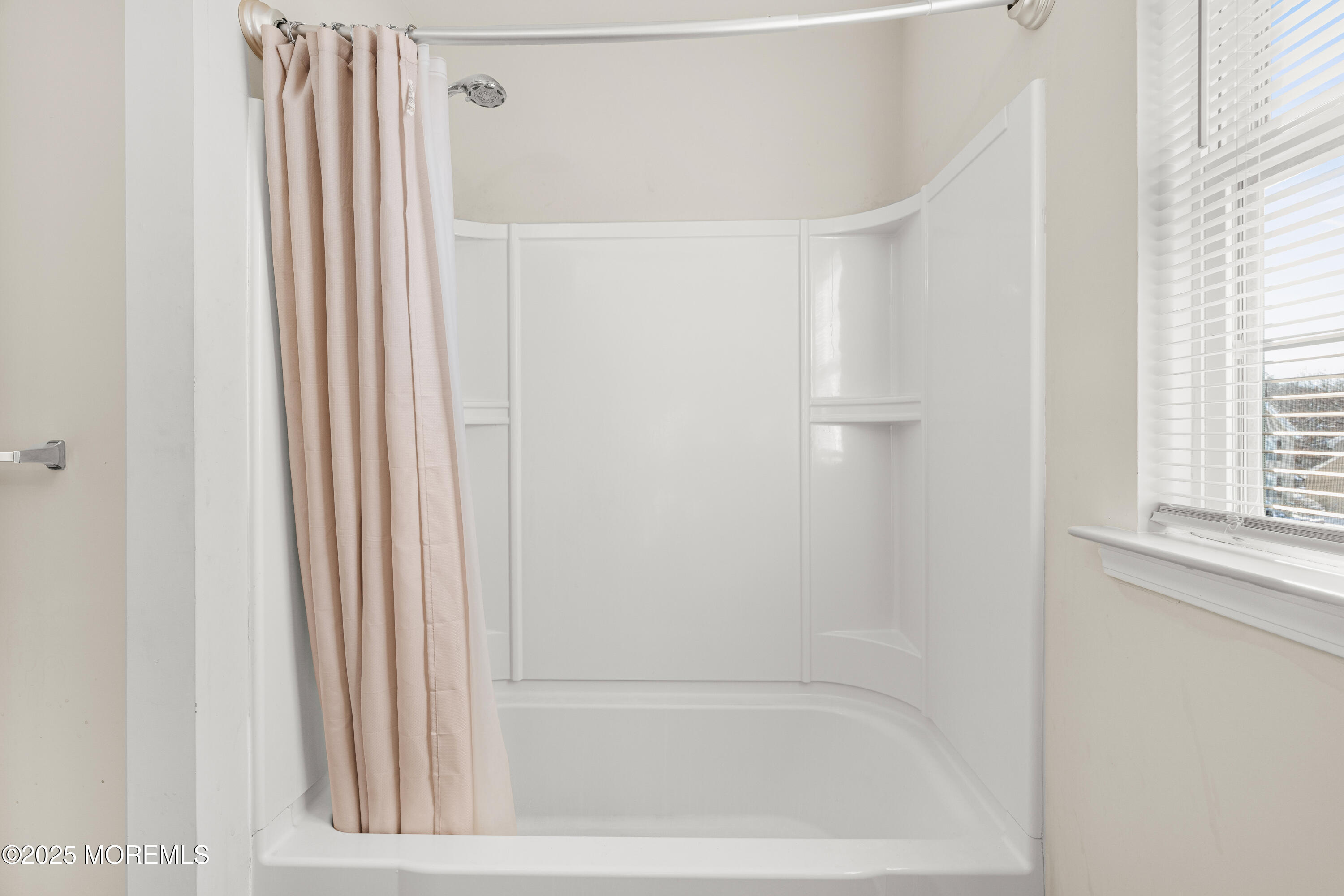 17 Heather Way Barnegat, NJ 08005 - Photo 39 of 50 35