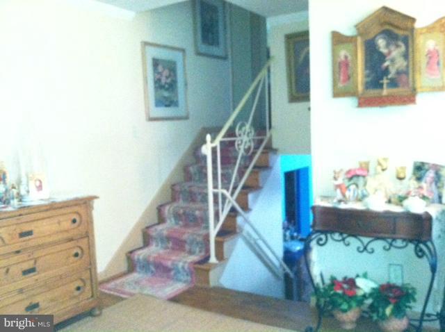 5007 Randolph Road Rockville, MD 20852 - Photo 4 of 9 Interior (General)