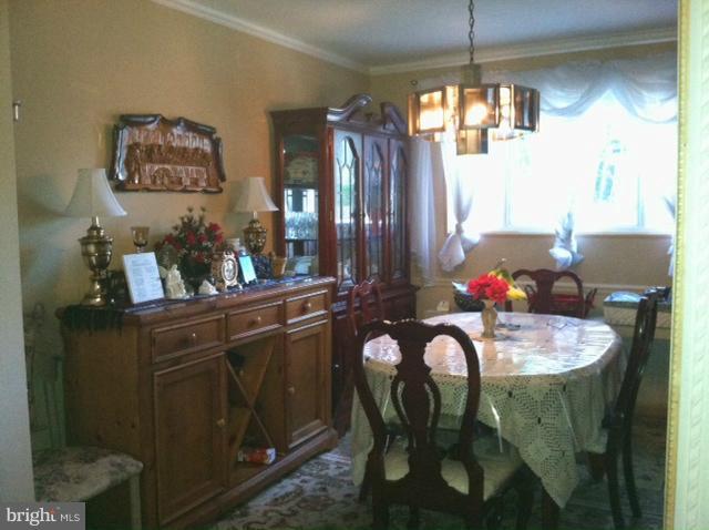 5007 Randolph Road Rockville, MD 20852 - Photo 5 of 9 Dining Room