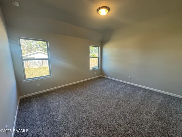 $1,800 | 331 White Pine Drive, Lafayette, LA 70501